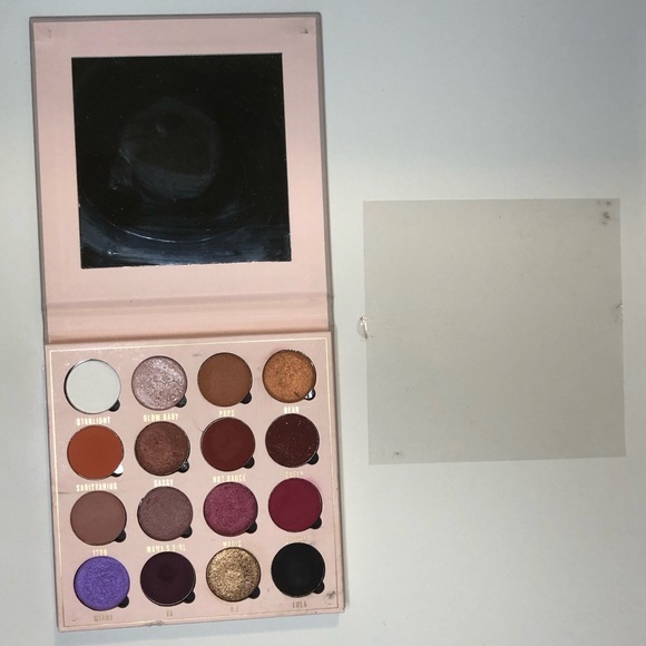 Makeup Obsession Belle Jorden eyeshadow palette - Picture 11 of 16